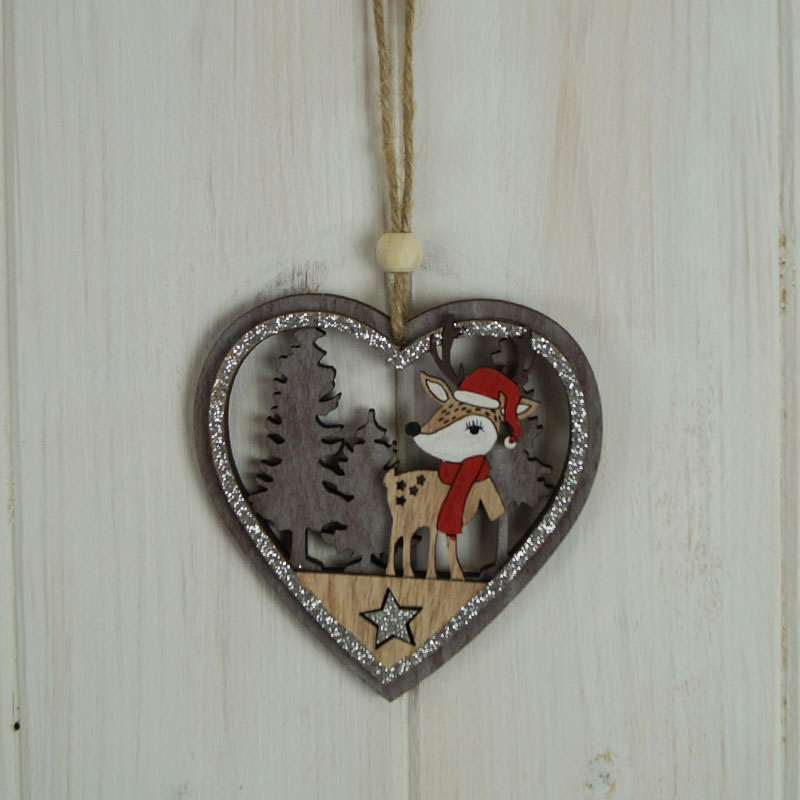 Wooden Hanging Heart with Christmas Reindeer (18cm) detail page